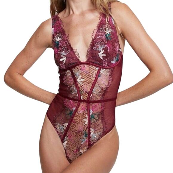 Victoria Secret Lingerie Teddy One Piece Bodysuit Small Berry Floral Lace New XL - Picture 2 of 7